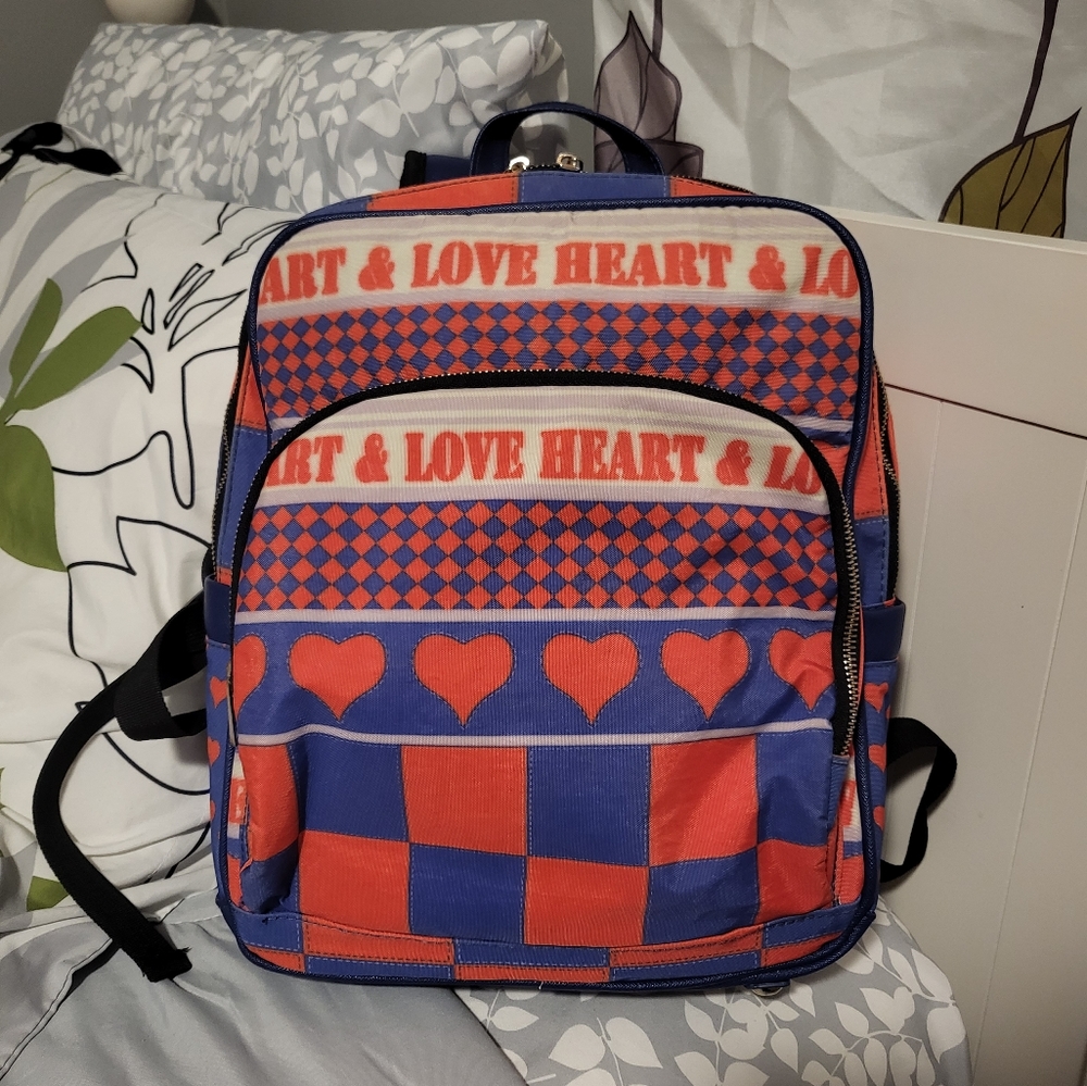 Love heart mini backpack
